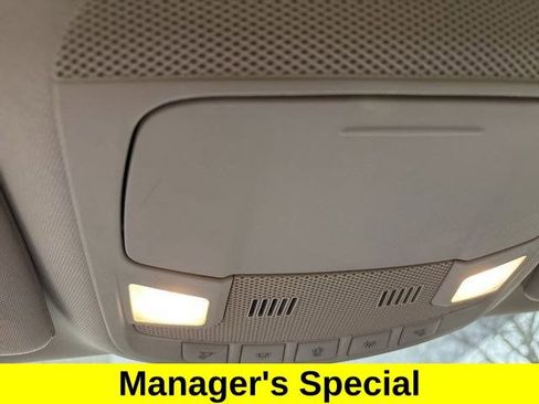 Used 2019 Ford Fusion SE image 30