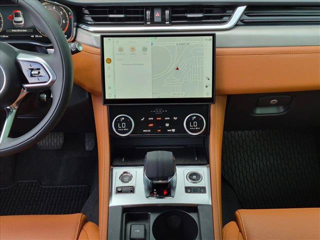 New 2026 Jaguar F-PACE R-Dynamic S AWD/4WD image 11