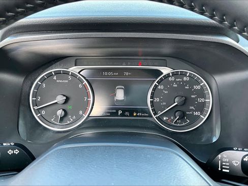 Certified 2025 Nissan Rogue SV FWD image 26