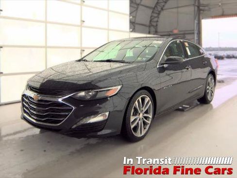 Used 2023 Chevrolet Malibu LT FWD image 2