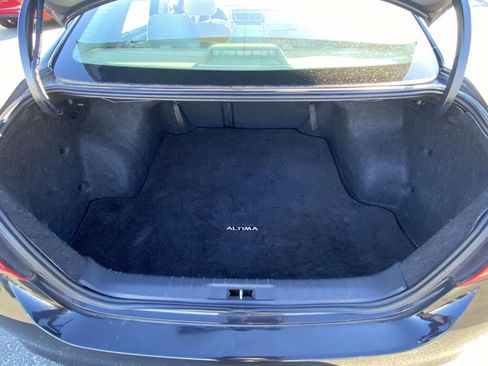 Used 2016 Nissan Altima 2.5 S w/ Power Driver Seat Package image 9