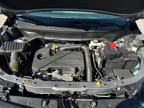 Used 2025 Chevrolet Equinox LT FWD image 27