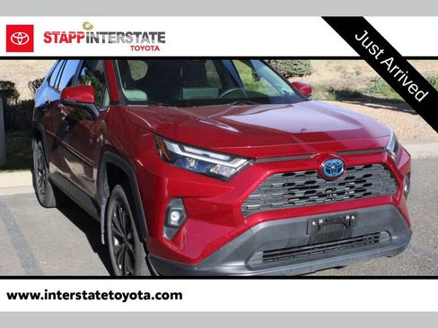Used 2023 Toyota RAV4 XLE Premium image 1