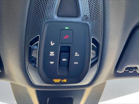 Certified 2025 Audi Q5 Premium w/ Convenience Package image 30