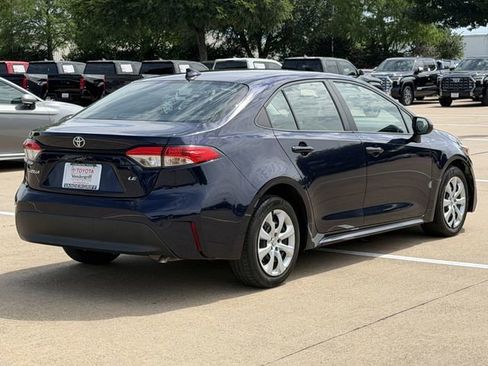 Used 2023 Toyota Corolla LE FWD image 4