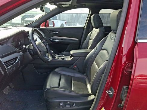 Used 2019 Cadillac XT4 Premium Luxury w/ Enhanced Visibility Package image 13