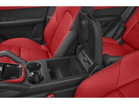 Certified 2025 Porsche Cayenne Coupe AWD/4WD image 16