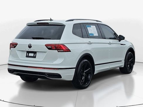 Used 2023 Volkswagen Tiguan SE R-Line FWD image 5