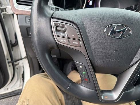 Used 2019 Hyundai Santa Fe XL image 22