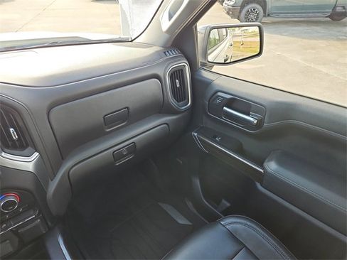 Used 2019 Chevrolet Silverado 1500 LT Trail Boss image 9