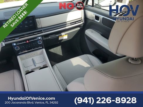 Used 2026 Hyundai Santa Fe SEL FWD image 19