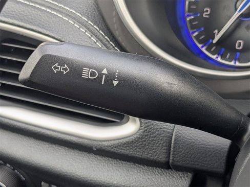 New 2026 Chrysler Pacifica Select image 26