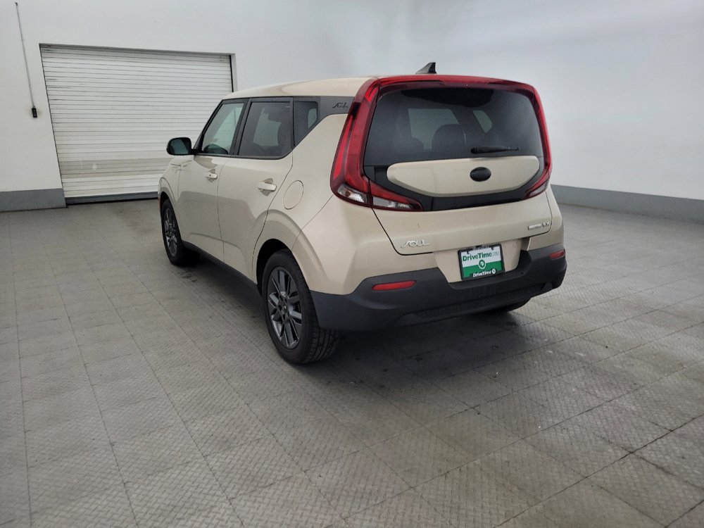 Used 2020 Kia Soul EX FWD image 5