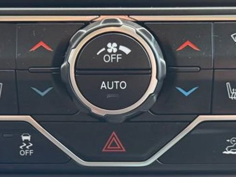 Used 2021 Jeep Wrangler Unlimited Rubicon image 25