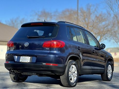 Used 2016 Volkswagen Tiguan S image 5