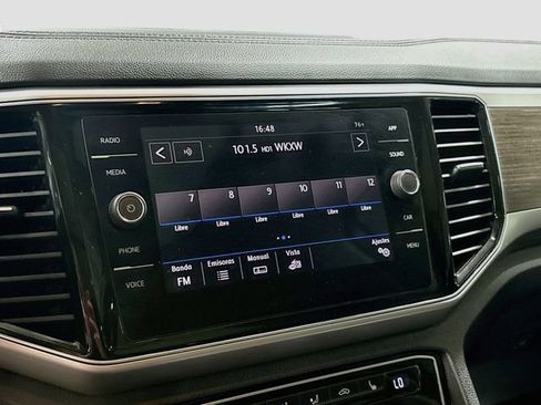 Used 2018 Volkswagen Atlas SEL FWD image 14
