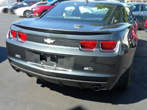 Used 2013 Chevrolet Camaro LS RWD image 4