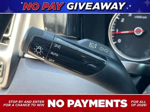 Used 2023 Kia Sorento LX image 19