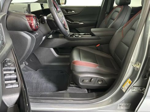 Used 2025 Chevrolet Equinox RS w/ Safety and Technology Package AWD/4WD image 14