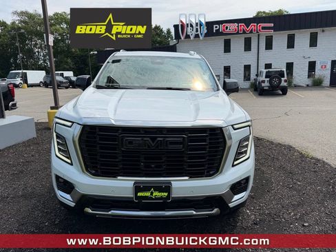 New 2026 GMC Yukon Denali w/ Advanced Technology Package AWD/4WD image 5