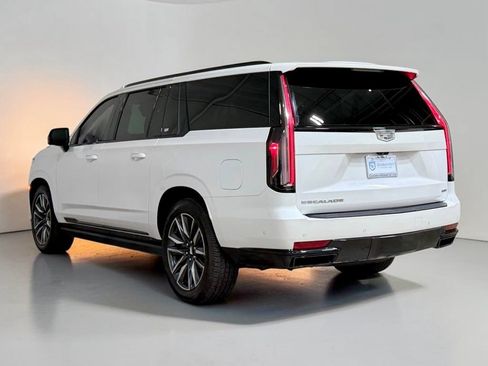 Used 2024 Cadillac Escalade ESV Sport w/ Touring Package AWD/4WD image 19