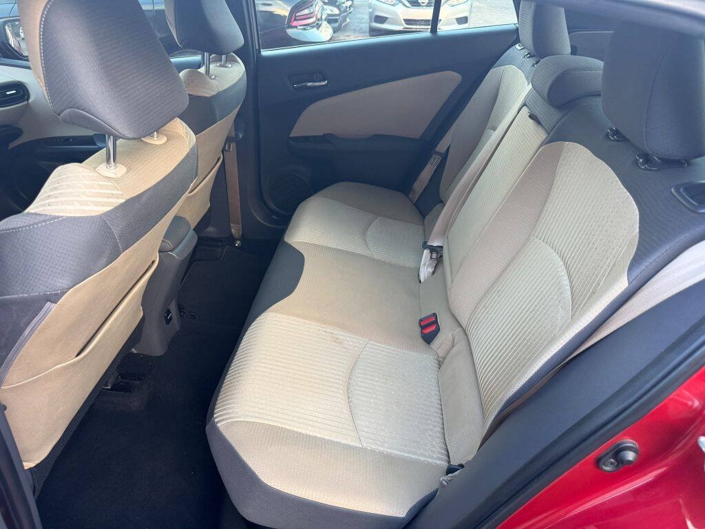 Used 2016 Toyota Prius Two FWD image 27