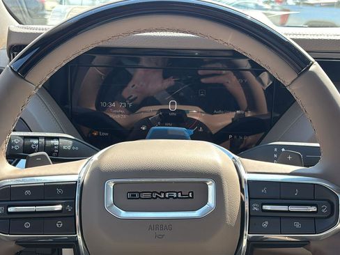 New 2026 GMC Yukon XL Denali w/ Denali Reserve Package RWD image 32