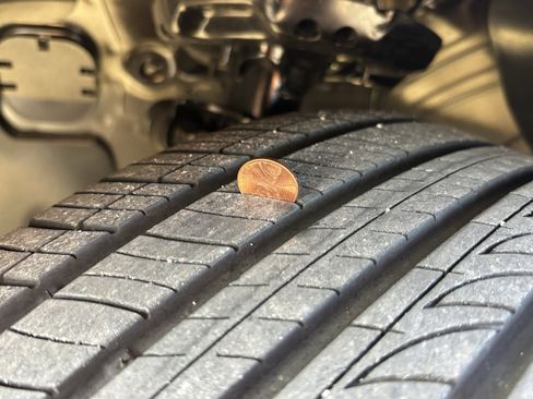 Certified 2025 Hyundai Elantra Sport image 10