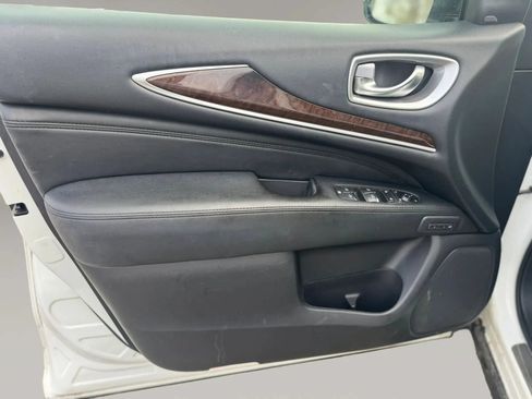 Used 2013 INFINITI JX35 AWD w/ Premium Pkg image 10