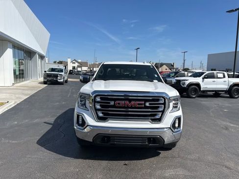 Used 2020 GMC Sierra 1500 SLT image 3