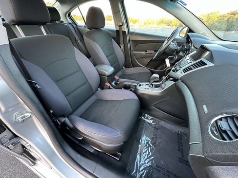 Used 2014 Chevrolet Cruze LT w/ All-Star Edition image 14