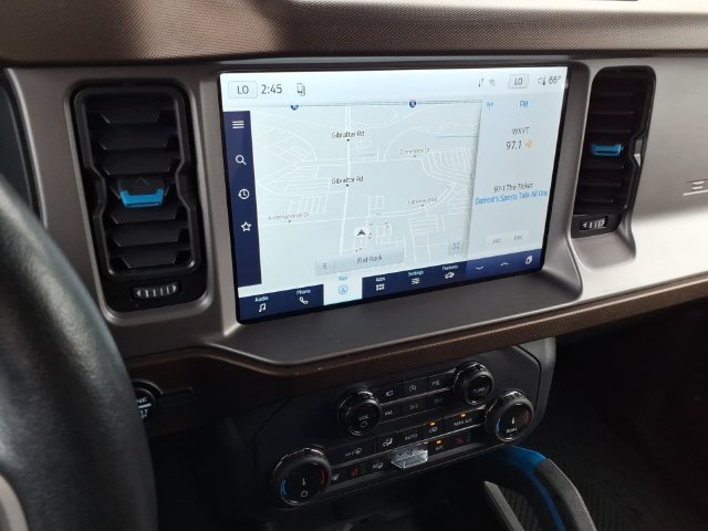Used 2022 Ford Bronco Outer Banks AWD/4WD image 22