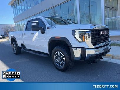 Used 2024 GMC Sierra 2500 Pro w/ Convenience Package