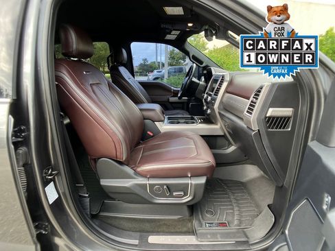 Used 2017 Ford F350 Platinum w/ Platinum Ultimate Package image 6
