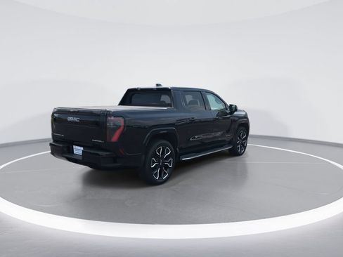 Used 2025 GMC Sierra EV Denali AWD/4WD image 8