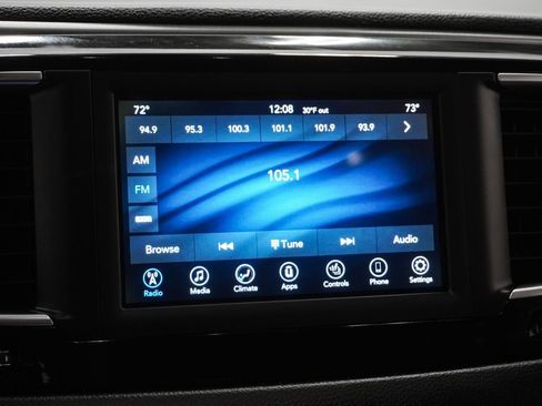 Used 2019 Chrysler Pacifica Touring Plus w/ S Appearance Package image 24