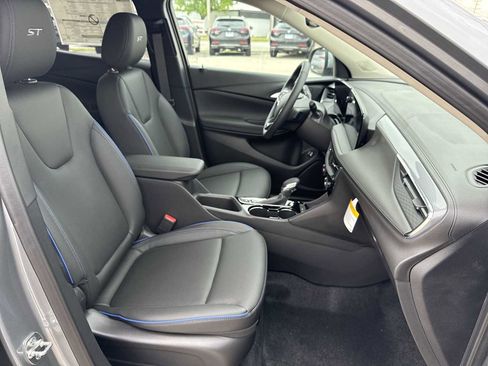 New 2026 Buick Encore GX Sport Touring w/ Comfort Package FWD image 27