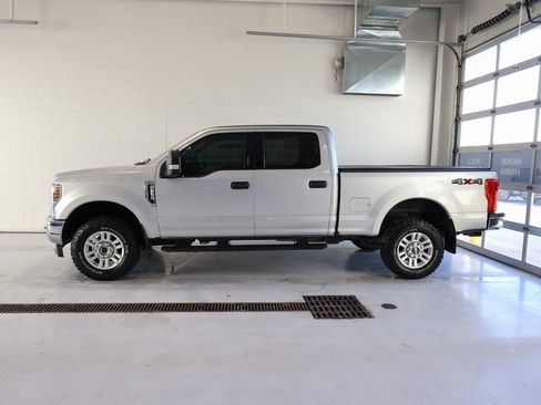 Used 2019 Ford F250 XLT image 7