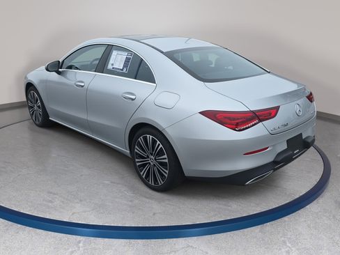 Used 2023 Mercedes-Benz CLA 250 4MATIC w/ Premium Package image 7
