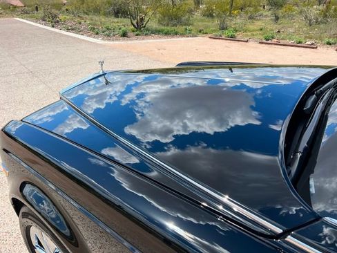 Used 2004 Rolls-Royce Phantom Sedan RWD image 8