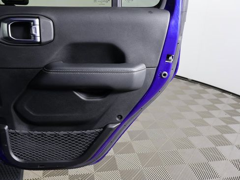 Used 2020 Jeep Wrangler Unlimited Sahara w/ LED Lighting Group image 19