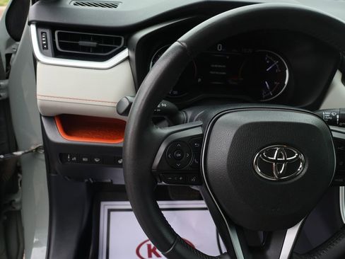 Used 2019 Toyota RAV4 Adventure w/ Cold Weather Package AWD/4WD image 31