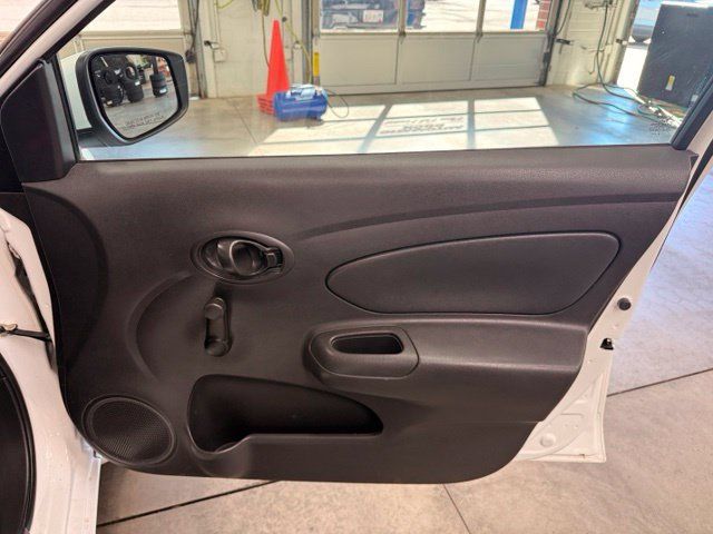 Used 2019 Nissan Versa S FWD image 23