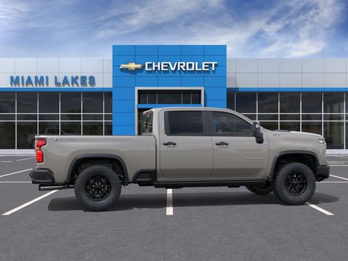 New 2026 Chevrolet Silverado 2500 ZR2 w/ ZR2 Bison Edition AWD/4WD image 5