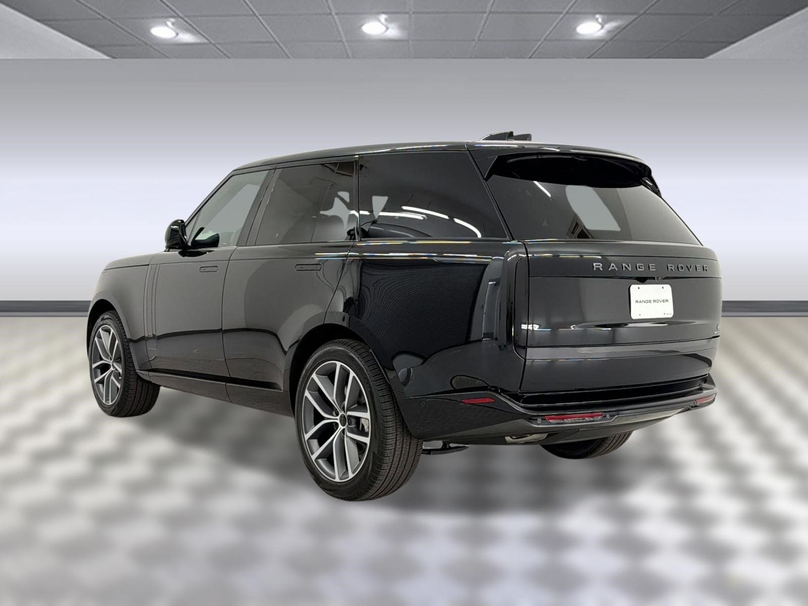 New 2026 Land Rover Range Rover SE AWD/4WD image 3