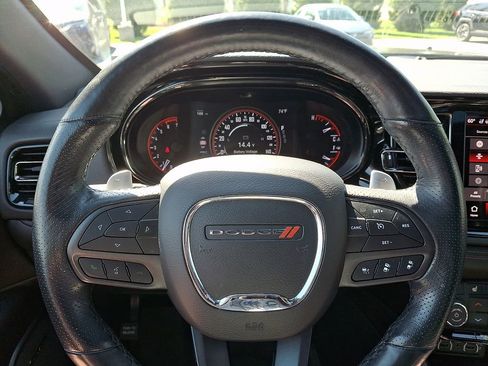 Used 2021 Dodge Durango R/T w/ Technology Group AWD/4WD image 23