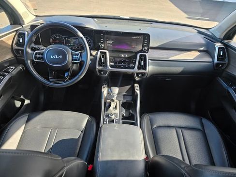 Certified 2023 Kia Sorento X-Line EX AWD/4WD image 20