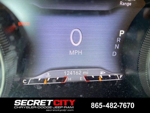 Used 2019 Jeep Cherokee Trailhawk w/ Cold Weather Group AWD/4WD image 19
