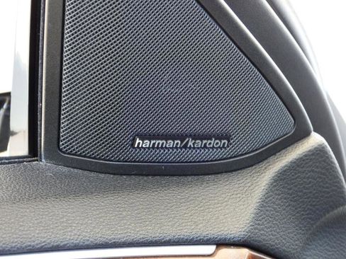 Used 2013 Mercedes-Benz E 350 Luxury image 42