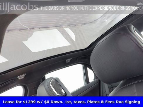 Certified 2025 BMW 760i xDrive w/ Executive Package image 15